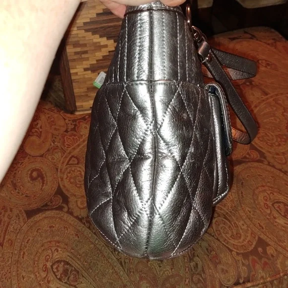 Coach Silver Quilted Leather Shopper Tote Style Number 19857 EUC - Picture 7 of 16
